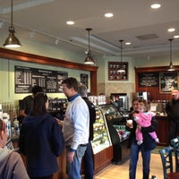 Photo taken at Greenberry&amp;#39;s Coffee &amp;amp; Tea by Björn S. on 11/17/2012