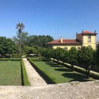 Photo taken at Quinta de Bonjóia by Rodrigo N. on 6/15/2018