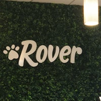 รูปภาพถ่ายที่ Rover โดย Doug V. เมื่อ 11/2/2018