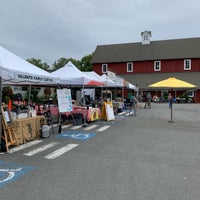 Photo taken at Issaquah Farmers Market by Doug V. on 9/14/2019