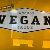 Das Foto wurde bei Pancho&amp;#39;s Vegan Tacos von 👩🏼‍🦰 GINGER 👩🏼‍🦰 J. am 9/18/2019 aufgenommen