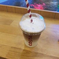 Photo taken at Costa Coffee by Diana O. on 4/26/2019