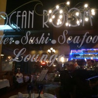 Foto tirada no(a) Ocean Room Sushi Lounge por Michael P. em 3/23/2014