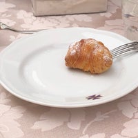 Снимок сделан в Pasticceria Il Duca D&amp;#39;Amalfi пользователем Gabriele B. 4/2/2019