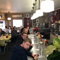 11/26/2017 tarihinde Scott (@SQLSocialite) S.ziyaretçi tarafından Hilltop Diner Cafe'de çekilen fotoğraf