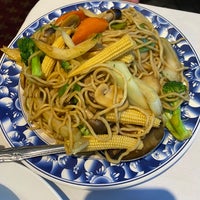 Photo taken at Yang Chow Restaurant by Chris L. on 7/16/2023