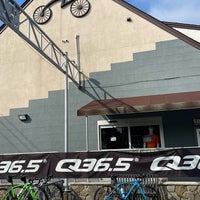 Photo taken at Strictly Bicycles by m-punss eat-ss on 7/15/2023