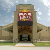 Foto tomada en Treasure Valley Casino  por TravelOK el 1/31/2014