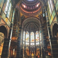 Photo taken at Basiliek van de Heilige Nicolaas (Nicolaaskerk) by Alissa E. on 7/24/2023