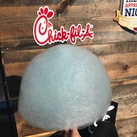 Photo taken at Chick-fil-A by Mizzmaricel on 5/25/2017