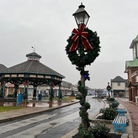 Photo taken at The Outlet Shoppes at Gettysburg by Shannan L. on 12/10/2023