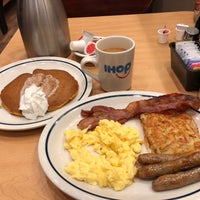 IHOP opens on Livingston • Brooklyn Paper