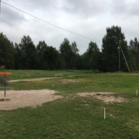 Photo taken at Talin frisbeegolfpuisto by Aappo L. on 8/30/2017