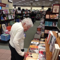 Barnes Noble Bookstore In Lakewood