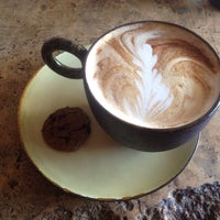 Photo taken at Maya&amp;#39;s Coffee &amp;amp; Smoothie Bar by Katherine B. on 6/3/2015