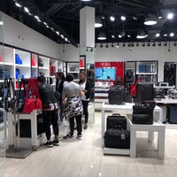 tumi outlet nj
