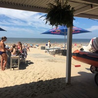 Photo taken at Surfclub KSN by Gerjan V. on 7/15/2018