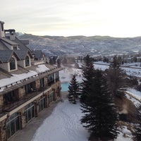 Das Foto wurde bei The Lodge and Spa at Cordillera von Юлечка Д. am 12/28/2013 aufgenommen