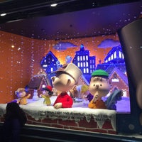 Photo taken at Macy&amp;#39;s Peanuts Holiday Windows by Max S. on 12/6/2015