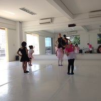 Photo taken at Studio de dança Fernanda Abreu by Tatiana G. on 2/11/2017