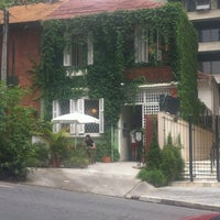 11/4/2012 tarihinde Denise S.ziyaretçi tarafından Apfel Restaurante Vegetariano'de çekilen fotoğraf