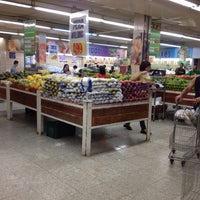 Photo taken at Supermercados Mundial by João Luiz F. on 5/10/2013