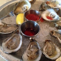Photo taken at Main Street Oyster House -- Oyster Bar &amp;amp; Seafood Restaurant by John Z. on 4/20/2014