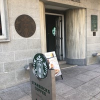 Foto diambil di Starbucks Reserve Store oleh Betty pada 9/25/2019