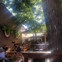 Photo taken at Sheffield&amp;#39;s Beer &amp;amp; Wine Garden by Betty on 7/14/2022