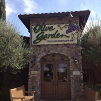 Photo taken at Olive Garden by Cesar P. on 10/4/2012