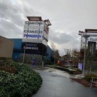 Photo taken at Seattle Premium Outlets by Henry Y. on 1/24/2024