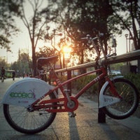 Photo taken at Ecobici 13 by Caminαλεχ 🚶 on 2/17/2016