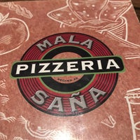Photo taken at Pizzeria Mala Saña by Danniela♡ on 2/25/2017