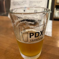 Photo taken at PDX TAPROOM by ぽんりー on 8/19/2022