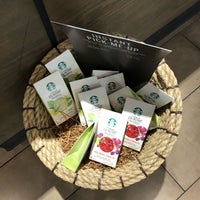 Photo taken at Starbucks by Tom N. on 3/6/2018