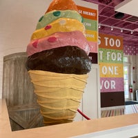 Photo taken at The Original Rainbow Cone by Tom N. on 6/25/2022