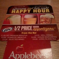 Photo taken at Applebee&amp;#39;s Grill + Bar by Jessica H. on 9/20/2012