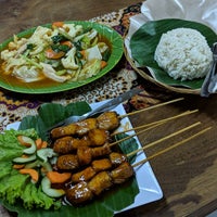 Photo taken at Warung Indonesia by Roman A. on 5/16/2019