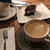 12/10/2018 tarihinde Yasemin K.ziyaretçi tarafından Agola Coffee'de çekilen fotoğraf