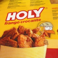 รูปภาพถ่ายที่ Holy Frango Crocante โดย Felipe F. เมื่อ 12/6/2012