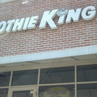 Photo taken at Smoothie King by Laura S. on 9/24/2012