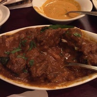 รูปภาพถ่ายที่ MIRCHI South Indian Restaurant โดย Shellon เมื่อ 9/28/2014
