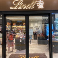 Photo taken at Lindt Chocolat Café by Toshihiko S. on 7/17/2021