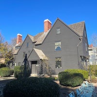 Photo taken at The House of the Seven Gables by R J. on 11/11/2023