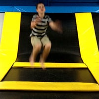 Снимок сделан в Bounce Trampoline Sports пользователем ᴡ T. 5/18/2013