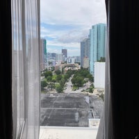 Photo taken at Hilton Miami Downtown by Kenneth I. on 9/23/2023