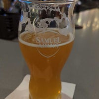 Foto diambil di Samuel Adams Atlanta Brew House oleh Jeff C. pada 10/5/2022