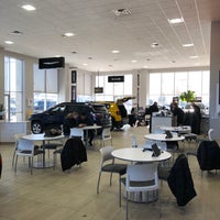 Photo taken at Walser Chrysler Jeep Dodge by Ken S. on 1/13/2018