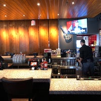 Photo taken at Red Robin Gourmet Burgers and Brews by Ken S. on 3/30/2018