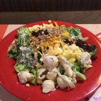 Photo taken at Sweet Tomatoes by Keith W. on 12/30/2014